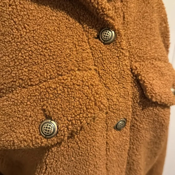 Max Studio caramel teddy faux fleece button front spread collar jacket. NWT. Sm - Picture 7 of 11